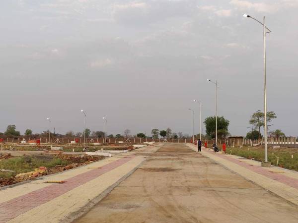 Plot krishna-nagari Plot