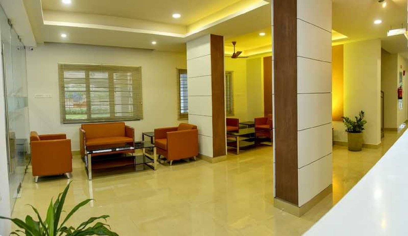  pine tree Living Area