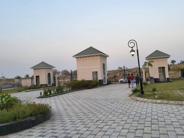 Omaxshiva Construction Status Oct-22 omaxshiva Omaxshiva Construction Status Oct-22