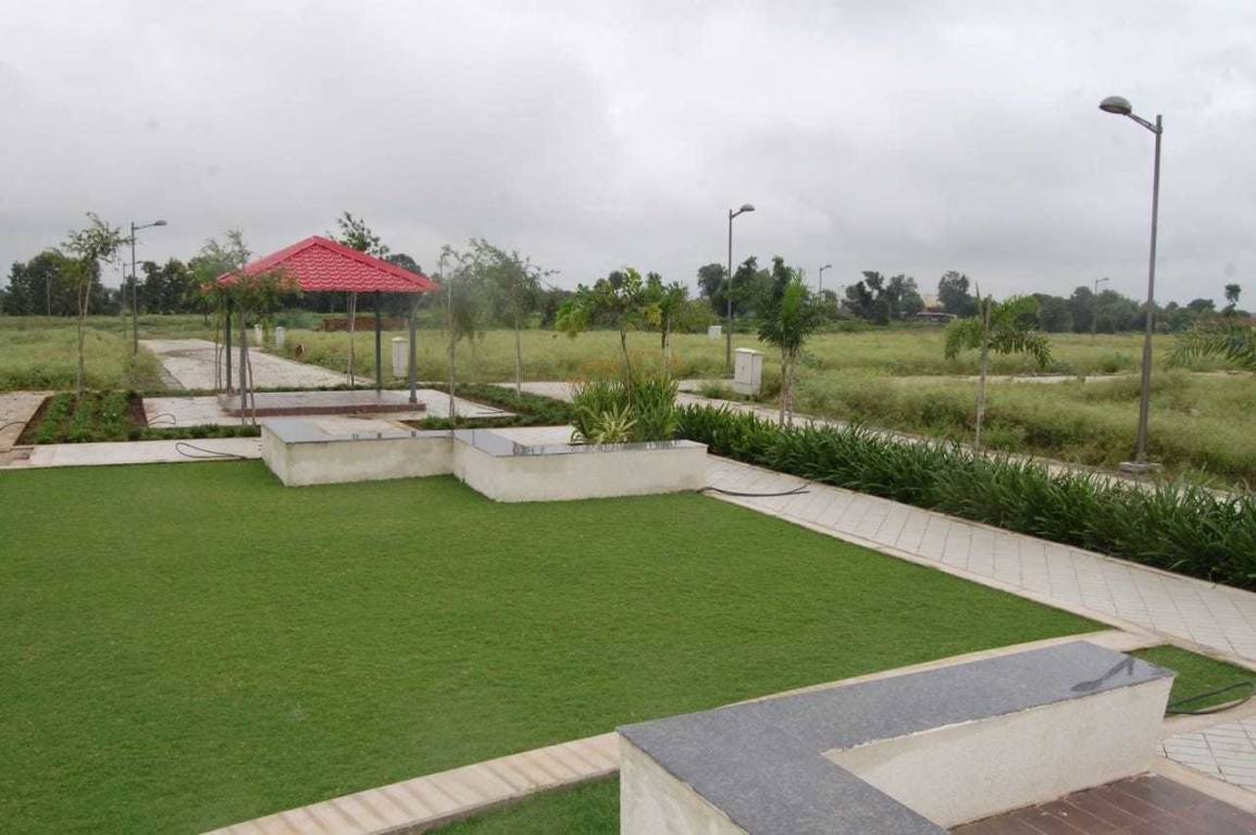 ci estate the park Others