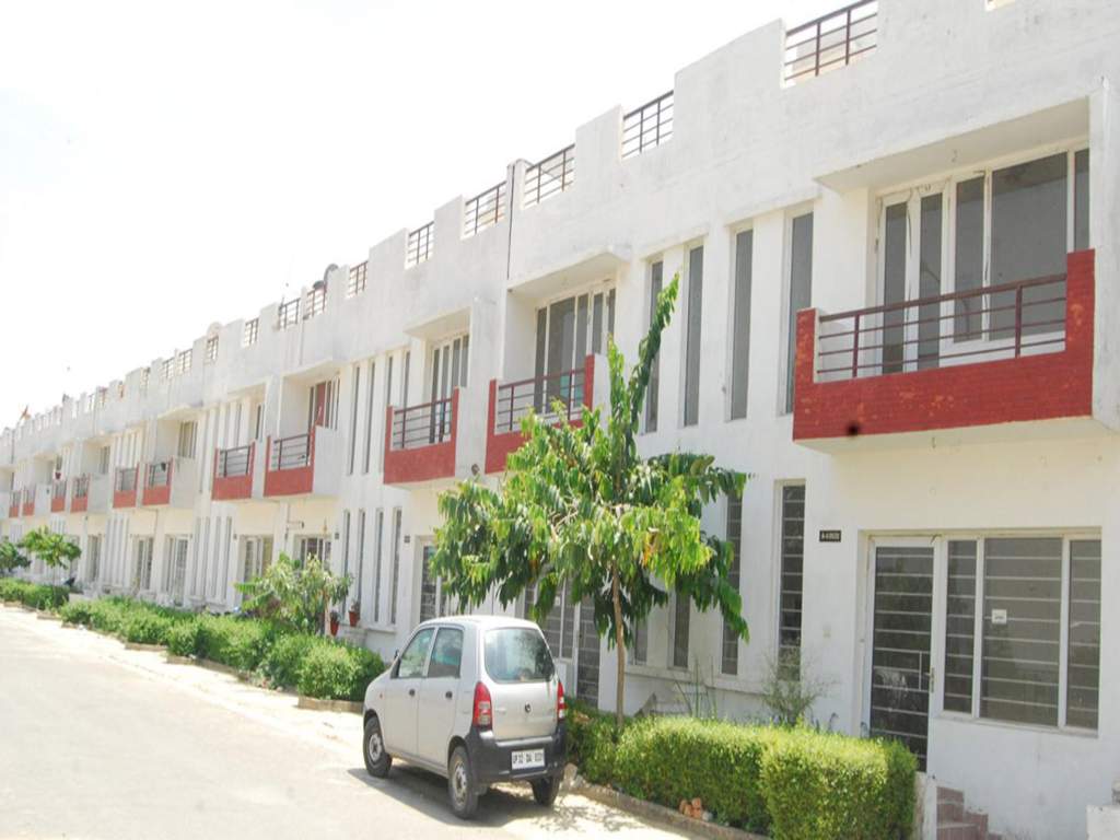  sushant golf city oakwood duplex Elevation