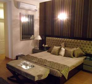  sushant golf city oakwood duplex Bedroom