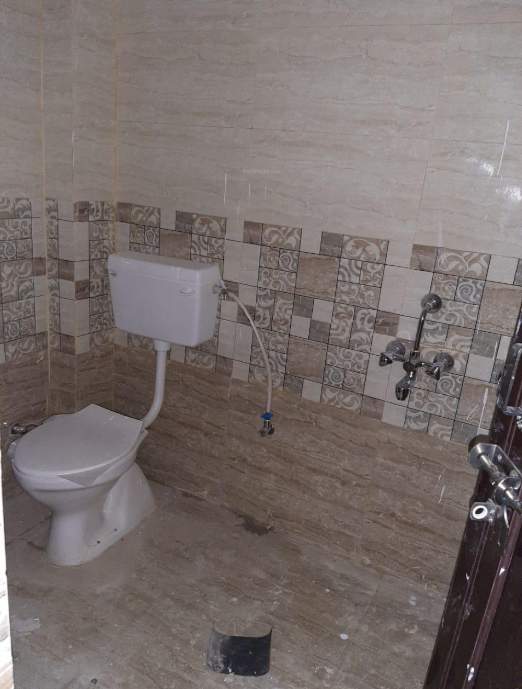  amity green Bathroom