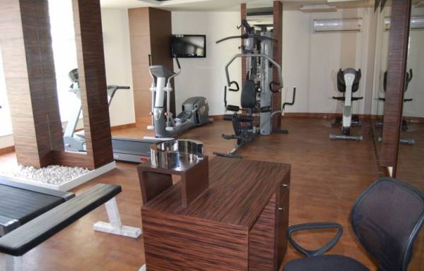  omaxe-heights Gymnasium