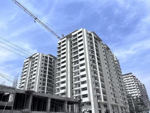  lakecity-east Tower 1 Construction Status March-25