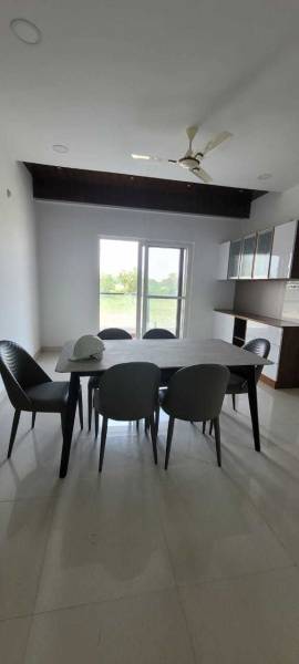  praveens-higheria Dining Area