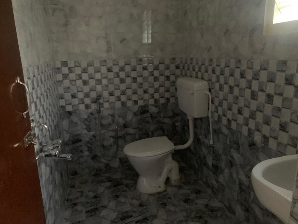  archeights cube apartments Bathroom