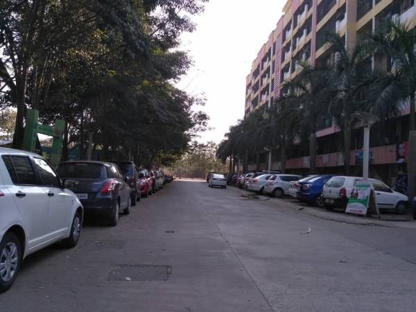  avantika-complex Car Parking