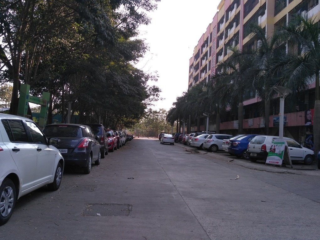  avantika complex Car Parking