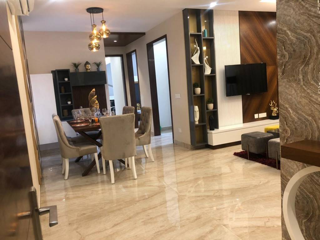  hi greens Dining Area