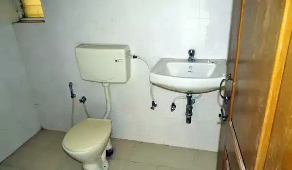  avuenue-residential Bathroom