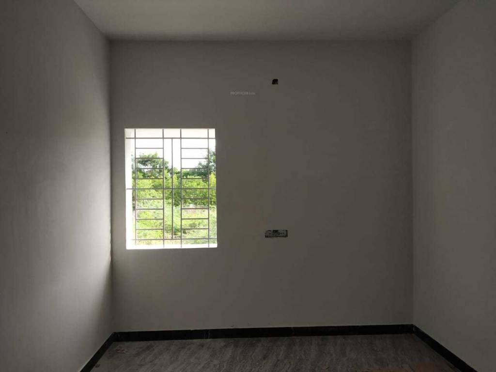  sumangali gardens Bedroom