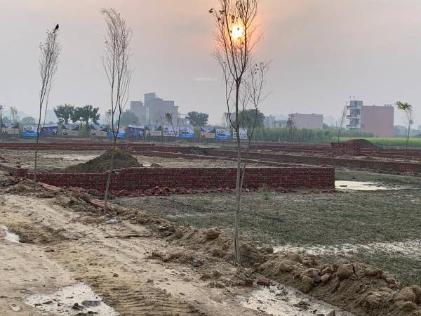  royal-green-city Plot