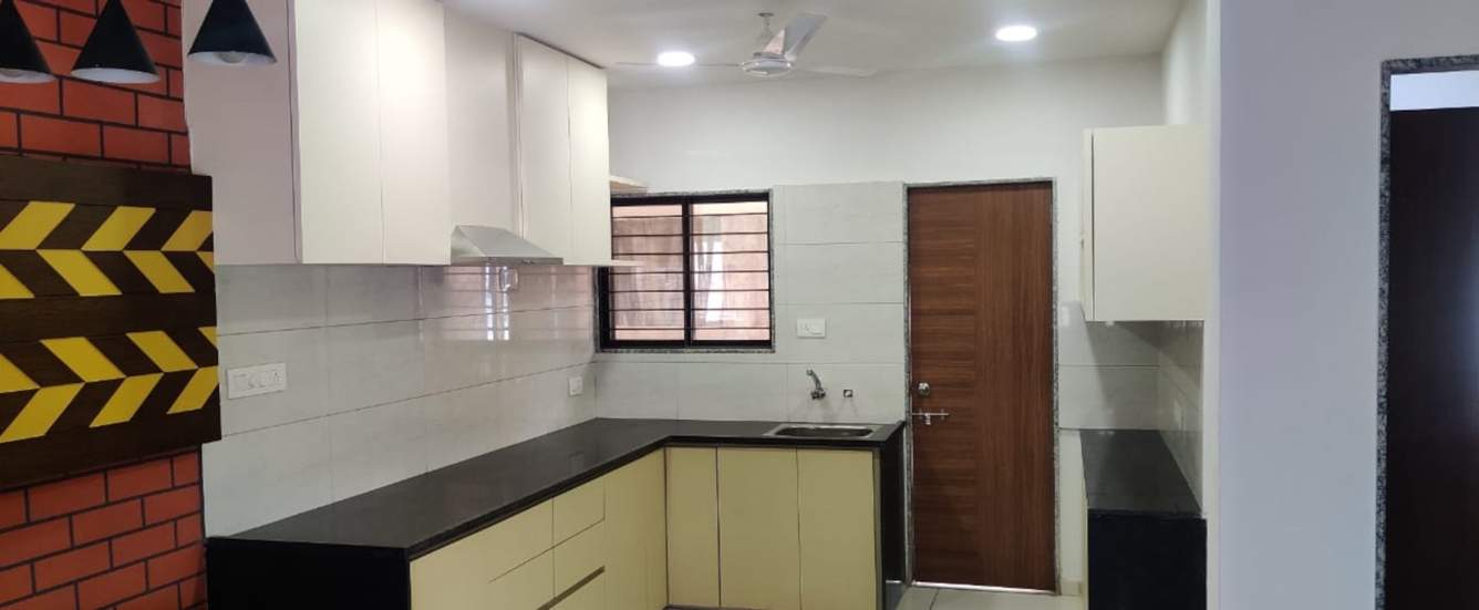  auro aastha Kitchen