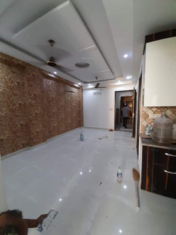  alisha homes Dining Area