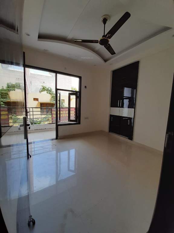  alisha homes Living Area