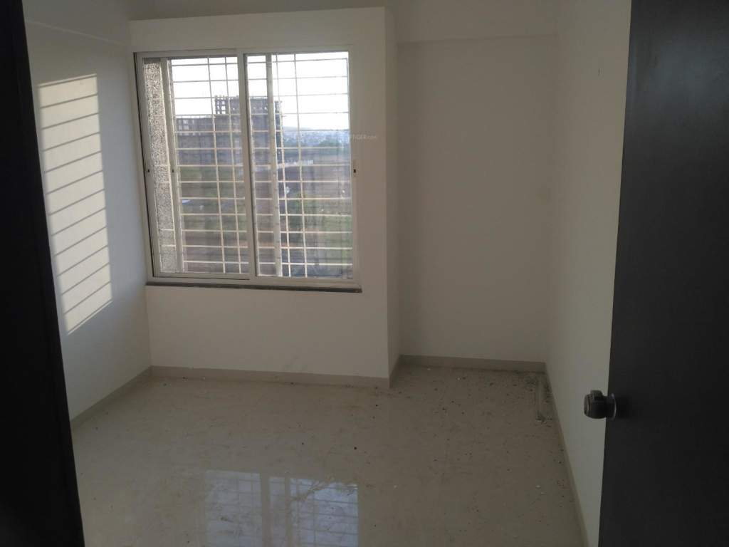  aqua phase iv Bedroom