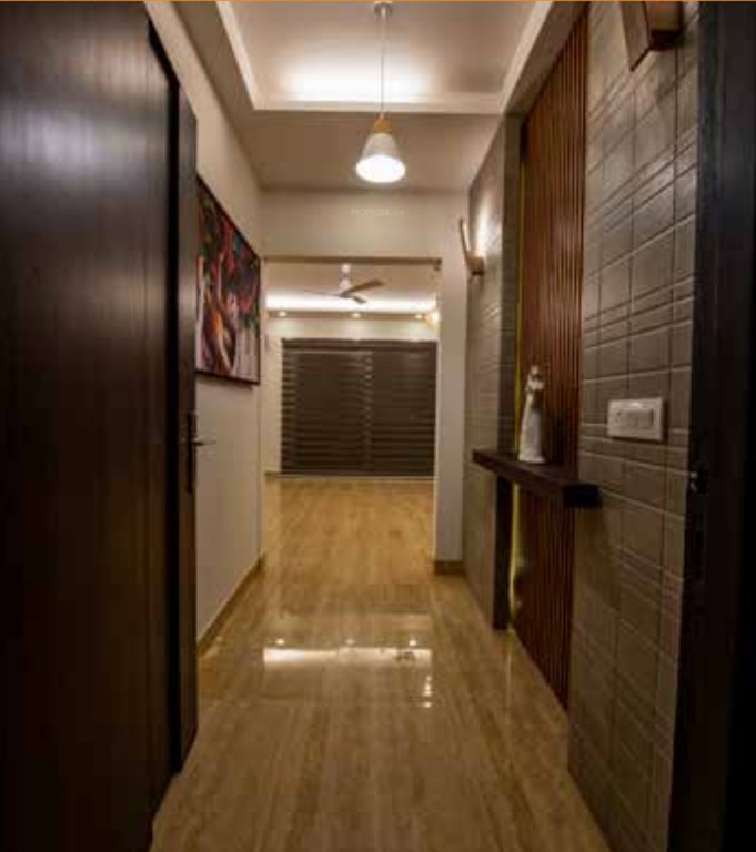  palm floors 2 Living Area