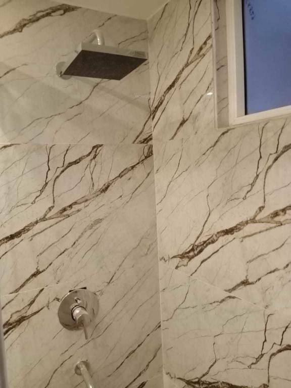  palm floors 3 Bathroom