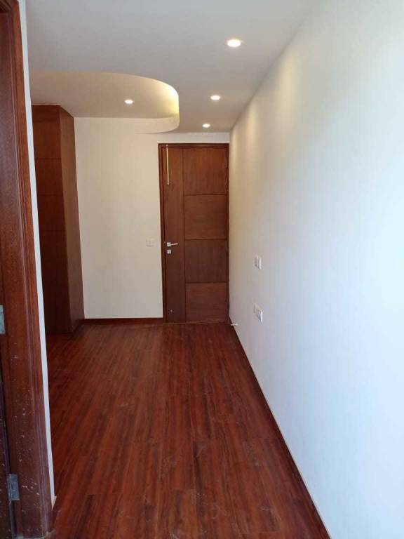  palm floors 3 Bedroom