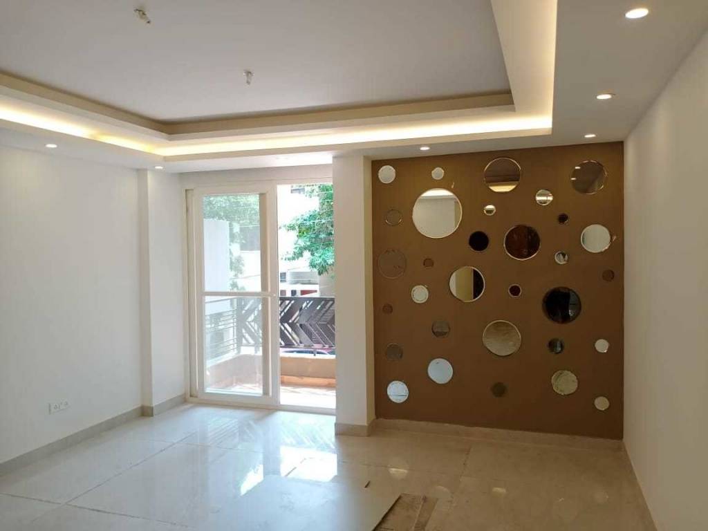  palm floors 3 Living Area