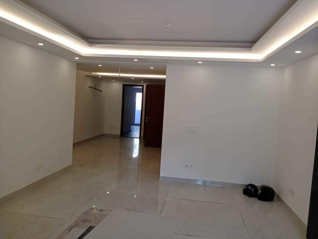  palm floors 3 Living Area