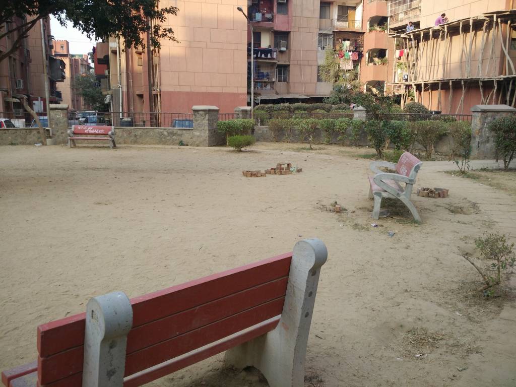  e2 vasant kunj Others