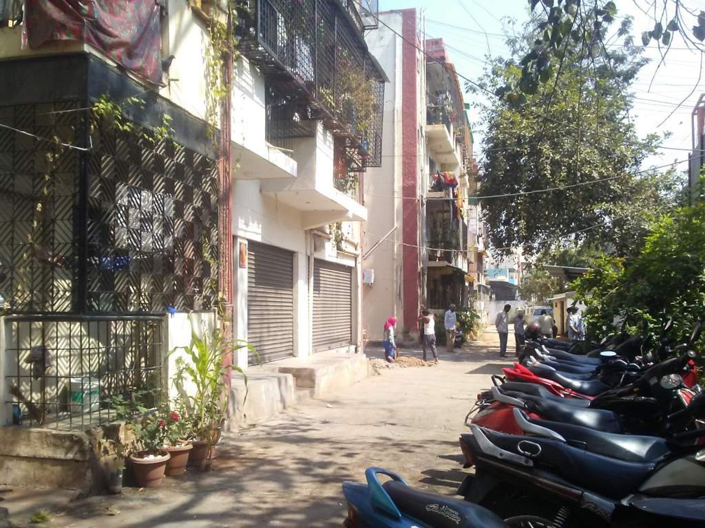  majestic mansions Open Parking