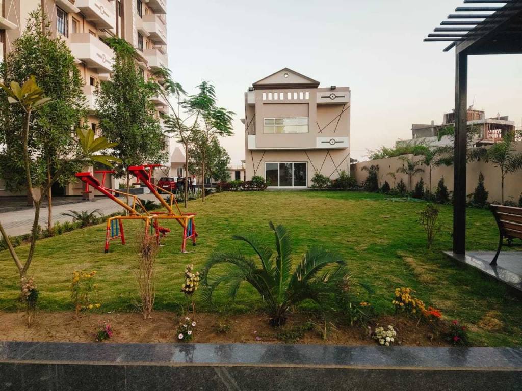  paradise Children's play area