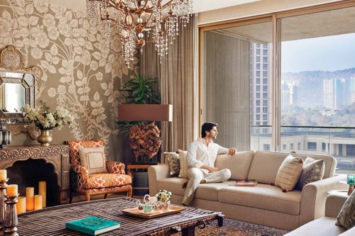  lake-enclave Living Area