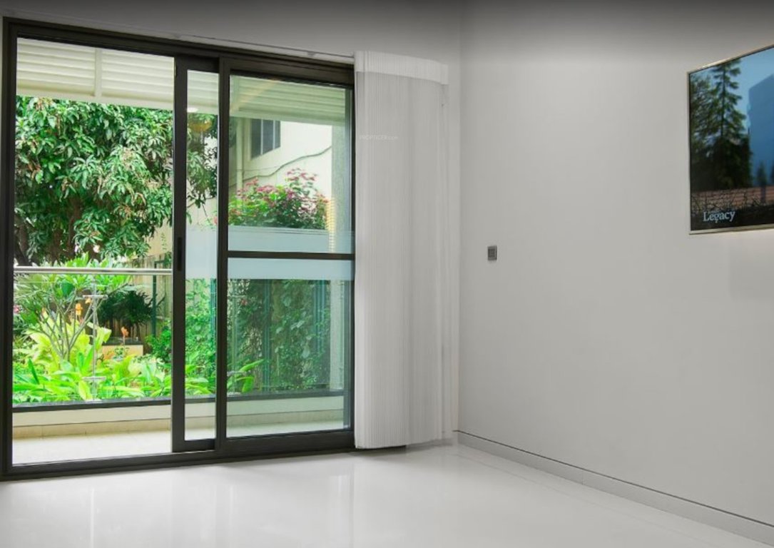  landmark Living Area