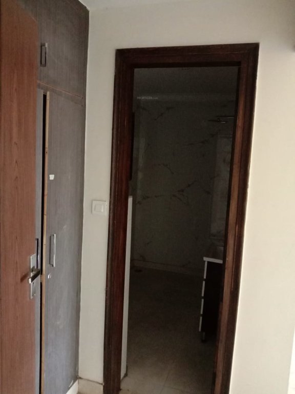  greenfield luxurious floor Bathroom