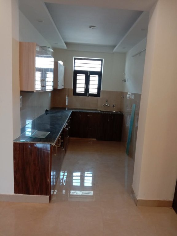  greenfield luxurious floor Kitchen