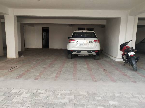 Car Parking oasis-green Car Parking