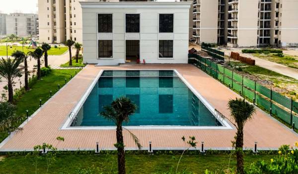  aananda Swimming Pool