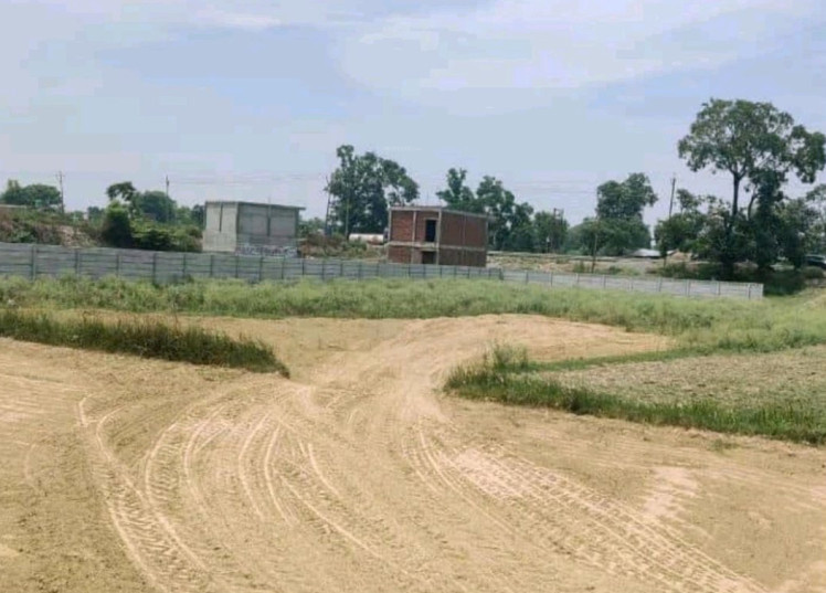  silicon green city Plot