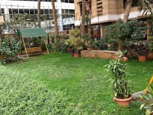  crest Landscaped Gardens