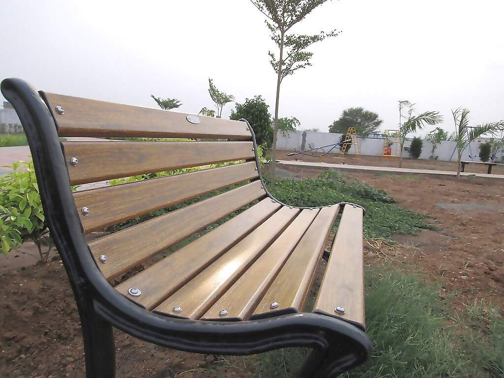 emerald city Landscaped Gardens