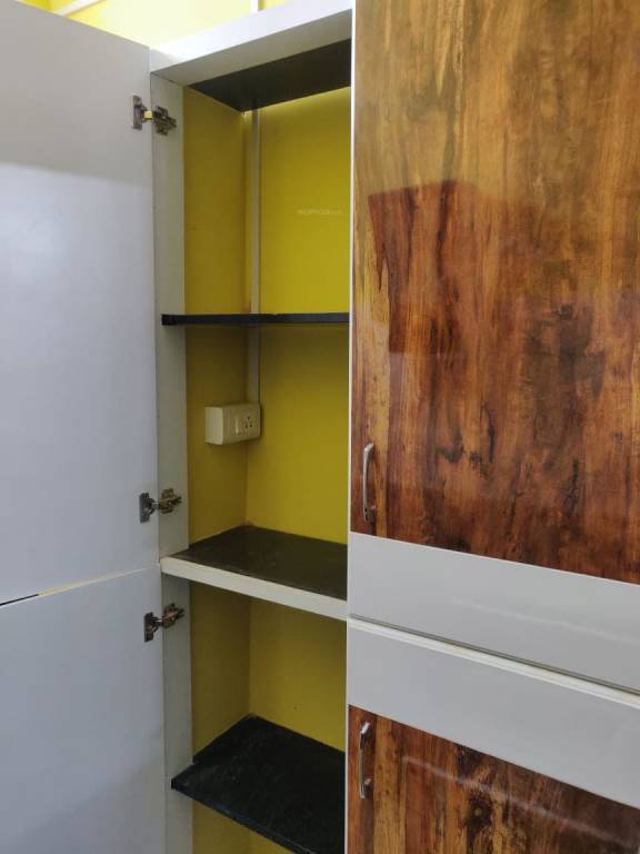  eldo rado Living Area