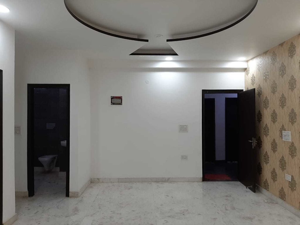  brothers homes 4 Living Area