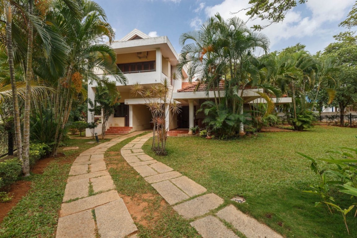  north west county Landscaped Gardens