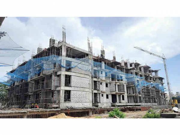 constructionStatus of Casagrand Utopia