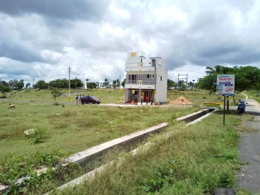 sunrise enclave Plot