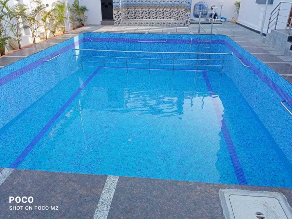  green city Swimming Pool