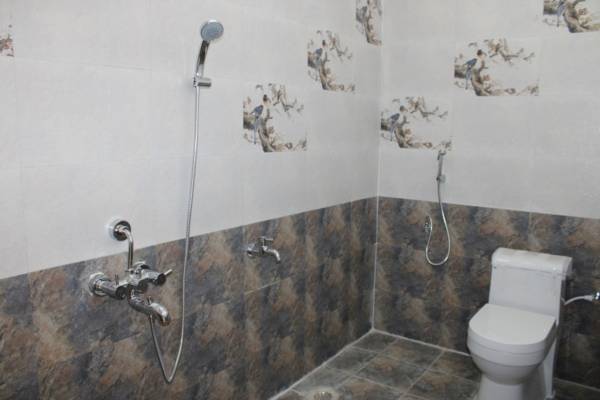  infra-ashraya-villas Bathroom