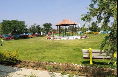  metro-legacy Landscaped Gardens