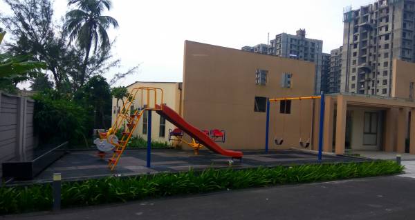  waterfront-phase-ii Children's play area