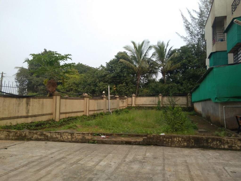  royal meadows residency Landscaped Gardens