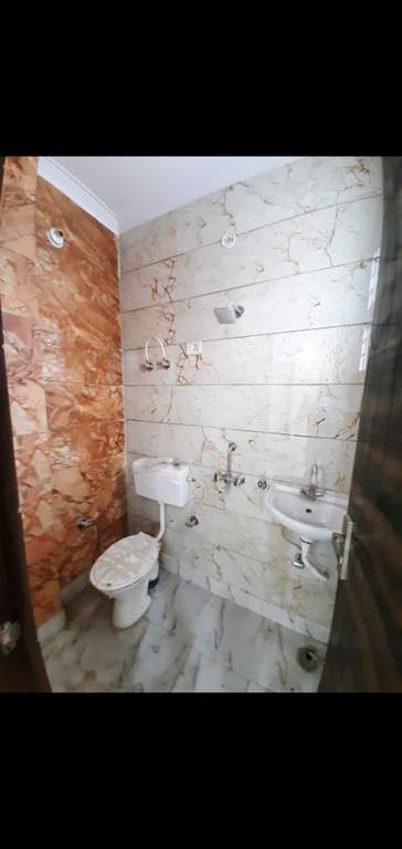  affordable homes Bathroom
