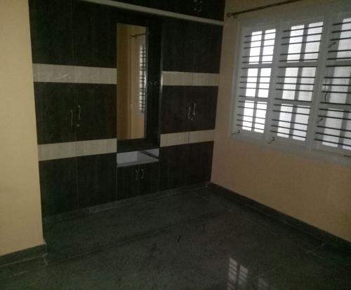  independent-houses Bedroom